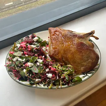 Braised lamb shoulder with white wine, fennel and thyme